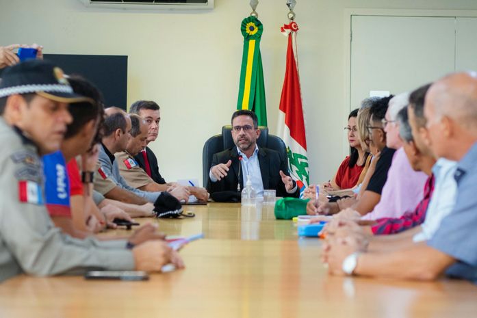 Dantas sinaliza reajuste de 5,79% para servidores estaduais em 2024