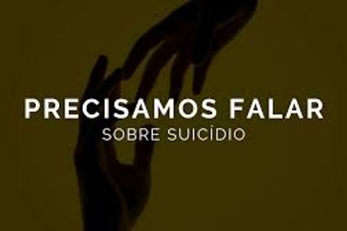 Na manhã desta quarta-feira, uma moça jovem tentou largar-se da vida, em Maceió. E daí?