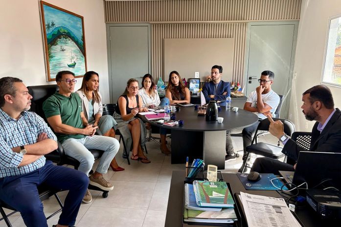 Prefeitura de Jequiá da Praia realiza reunião de alinhamento para aprimorar fluxos processuais do sistema contábil