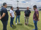 Em visita ao Fumeirão, secretário de Esporte destaca novas melhorias no Estádio Municipal de Arapiraca