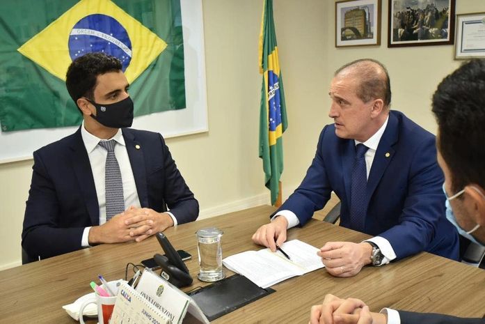 CRAS abertos: JHC visita Ministro Ónix por profissionais e demandas das famílias em vulnerabilidade de Alagoas