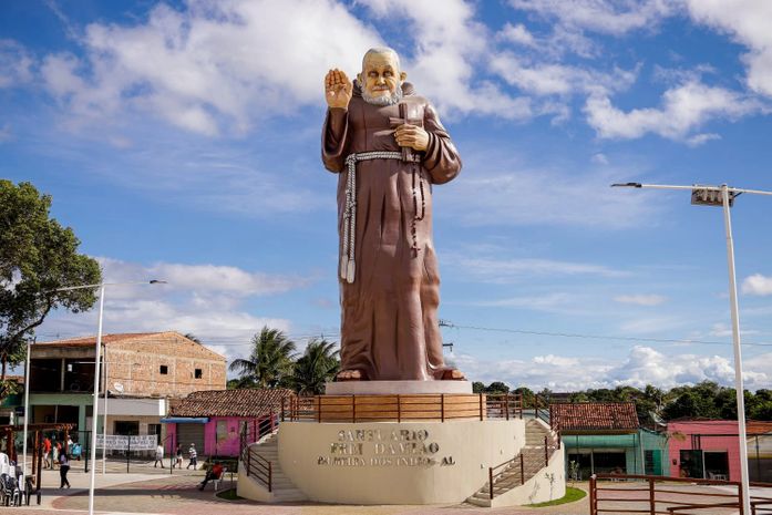 Aprovado projeto que eleva o Santuário de Frei Damião à condição de patrimônio histórico e cultural do Estado