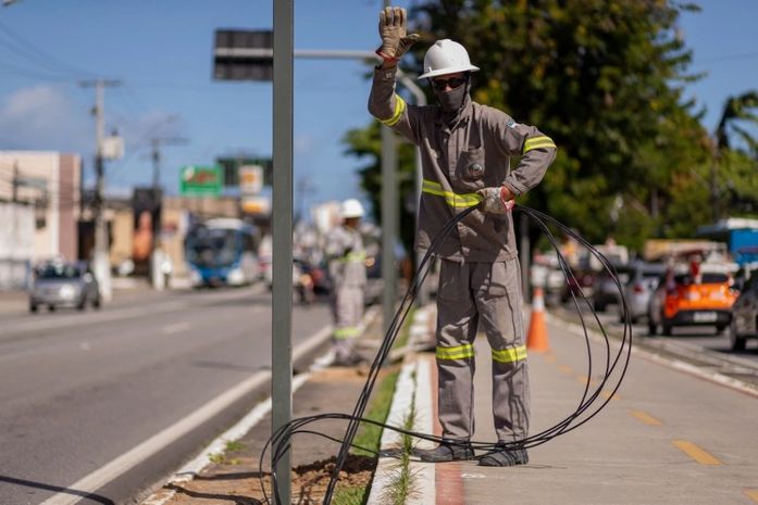 Ilumina Maceió: veja como solicitar serviços pelo app, 156, 0800 e outros canais