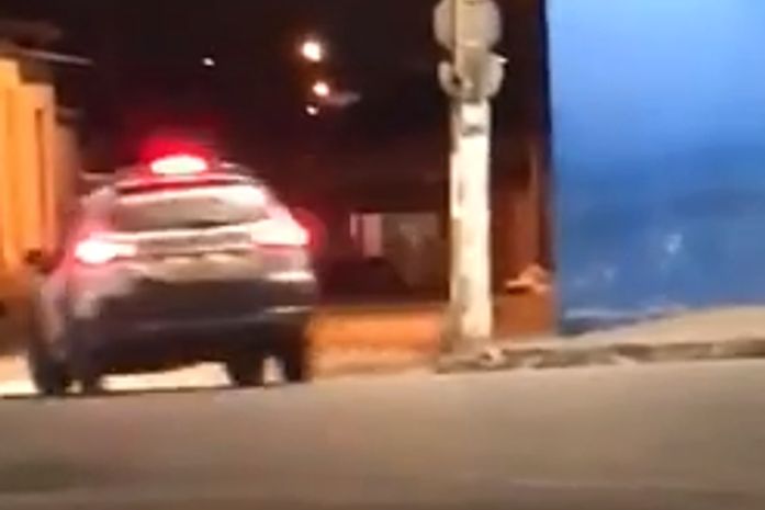 Vídeo mostra perseguição policial a suspeito de praticar assalto em Arapiraca