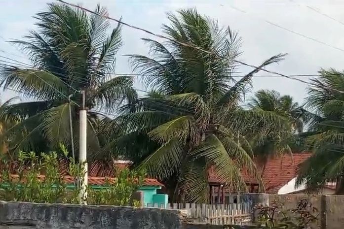 Moradores da Praia do Miaí se queixam do barulho excessivo dos paredões de som