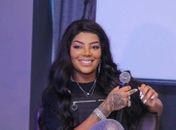 Ludmilla comemora aniversário em mansão no Rio de Janeiro