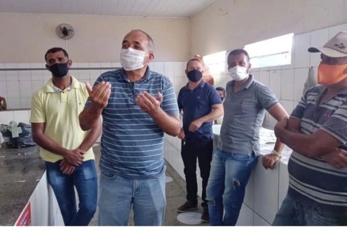 Jarbas Ricardo destacou a importância de uma feira organizada, sobretudo para seguir os protocolos de higiene sanitária para a segurança dos próprios feirantes e consumidores