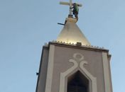Em ato de desespero homem ameaça pular da torre da Igreja de Santo Antônio no Bairro Cacimbas em Arapiraca