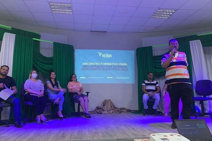 Prefeitura de São Miguel dos Campos realiza formação para implantação dos Grêmios Estudantis