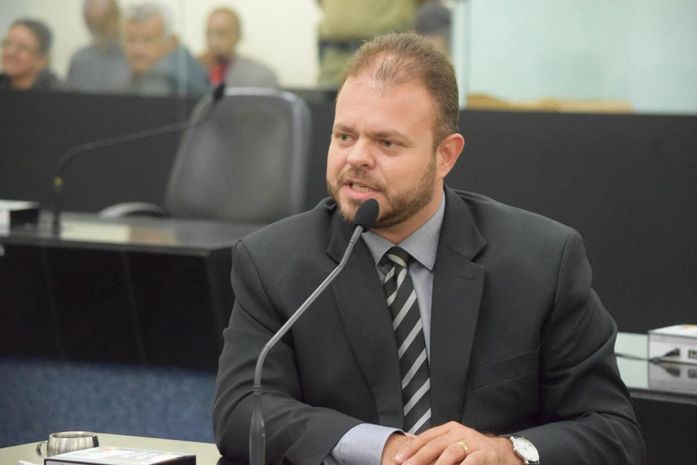 Deputado Léo Loureiro