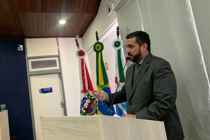 PL de Leonardo Dias visa proibir inauguração de obras inacabadas