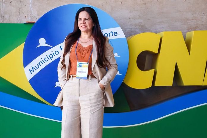 Prefeita Lívia Carla é alvo de ameaças e ataques; caso é tratado como grave violência política