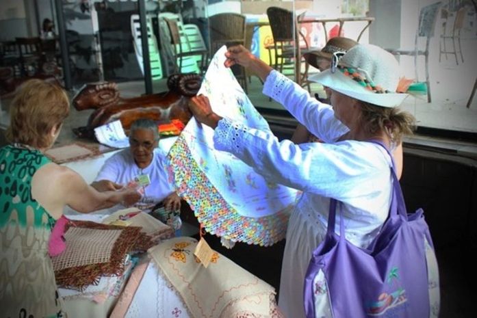 Café com Arte comercializa mais de R$ 23 mil no primeiro mês do evento