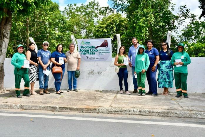 SEMMA realiza campanha de conscientização para o descarte correto do lixo no bairro Edgar Palmeira