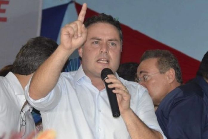 Renan Filho: “Não vamos entregar o Estado a contador de histórias”