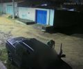 Casal é rendido por homem armado e tem carro roubado no Benedito Bentes; veja vídeo