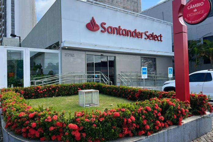 Santander abre vagas em Alagoas para especialistas em seguros e consórcio com salário a partir de R$ 7,3 mil