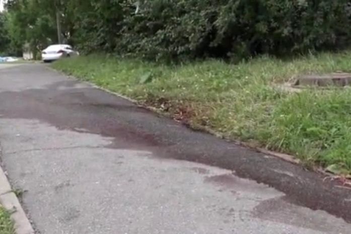 Casal cai do 9º andar de prédio durante sexo na varanda em 'festa selvagem'; mulher morre