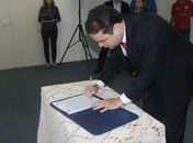 Governador Renan Filho assina ordem de licitação 