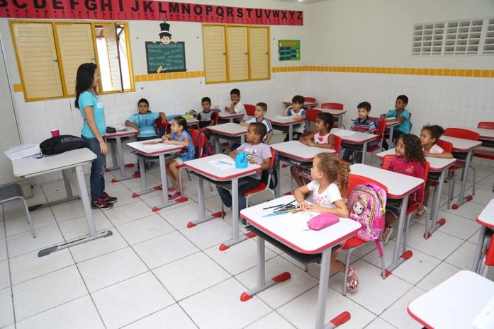 Prefeitura de Arapiraca publica nova lista de profesores convocados no PSS da Educação