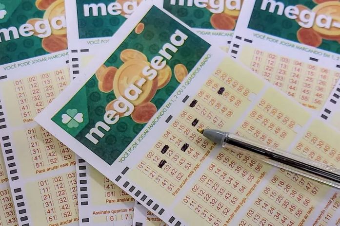 Mega-Sena acumula e prêmio da Mega da Virada chega a R$ 1 bi; veja dezenas