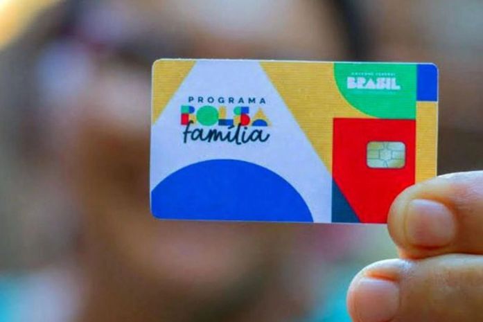 Com reajuste de 15,04%, Bolsa Família tem pagamento unificado em Alagoas
