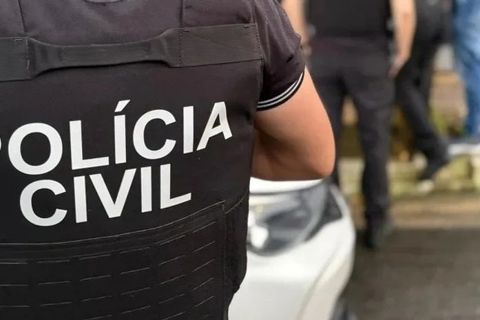 Após 16 anos foragido, idoso é preso por abusar sexualmente da própria filha