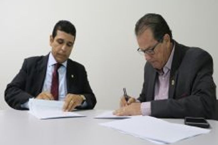 Câmara de Rio Largo assina TAC com MP para aperfeiçoar Portal da Transparência