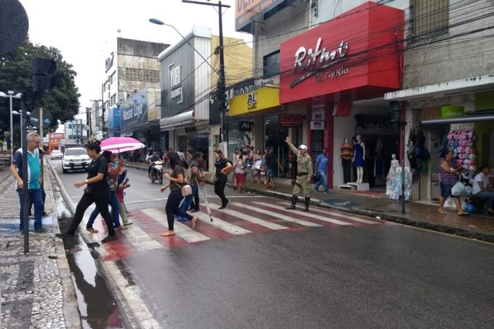 Ações da SMTT disciplina trânsito permitindo melhor acessibilidade