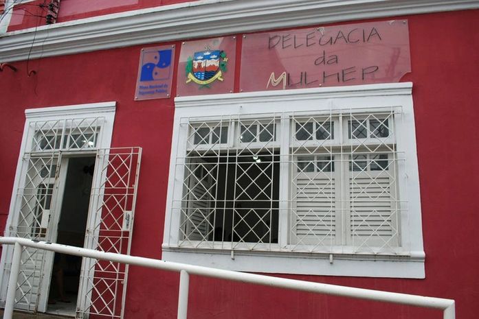 Homem é preso por violência doméstica e ameaça contra ex-companheira em Maceió