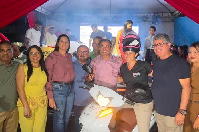 Prefeito Didi Lopes promove grande homenagem ao Dia das Mães em Tanque d’Arca