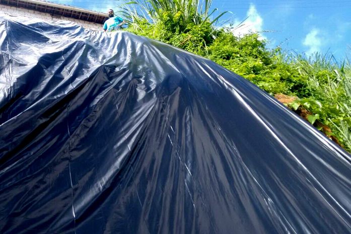 Defesa Civil inicia instalação de lonas em áreas de risco