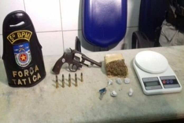Jovem é preso com revólver e maconha no Cleto Marques Luz
