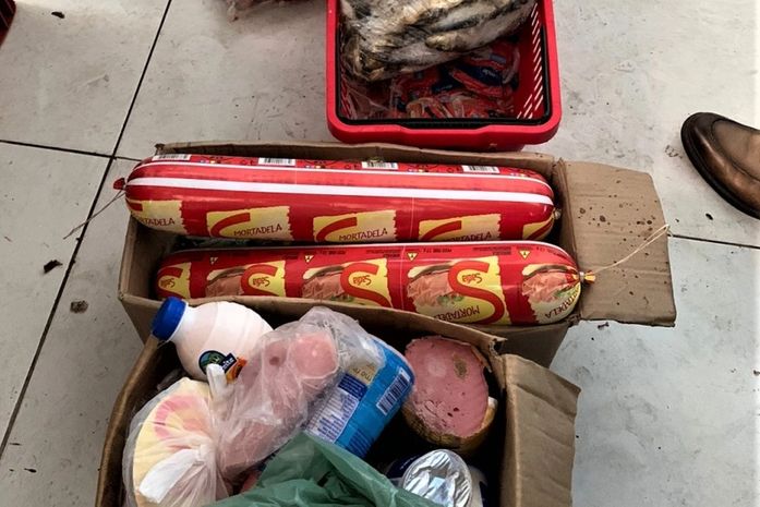 Vigilância Sanitária apreende 300 kg de produtos impróprios para consumo