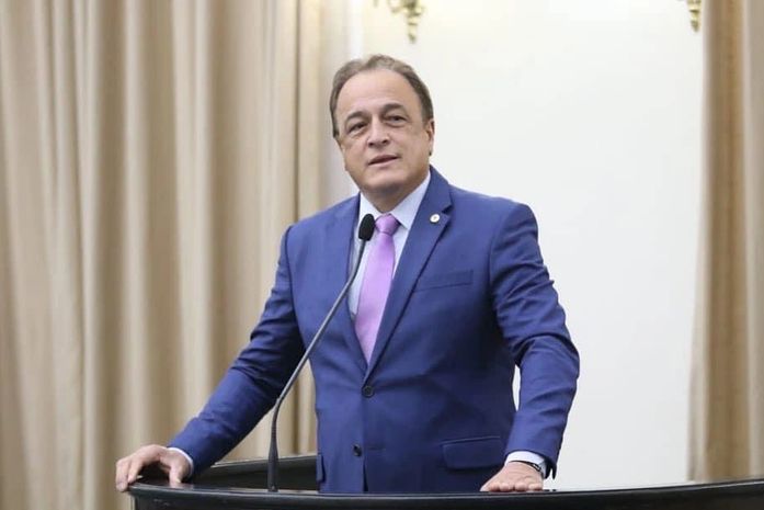 Assembleia derruba veto e Lei de Galba Novaes que concede prioridade nas marcações de consultas a pessoas com albinismo valerá em toda Alagoas