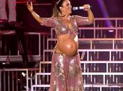 Ivete Sangalo dá à luz às gêmeas no Carnaval e passa bem