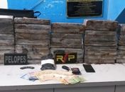 PM apreende 46 kg de maconha, pasta base e prende responsável pela carga na AL-101
