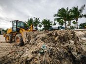 Após chuvas, Alurb retira mais de 420 toneladas de lixo do Riacho Salgadinho 