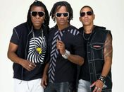 Cidade Negra agita último dia do festival Maceió Verão