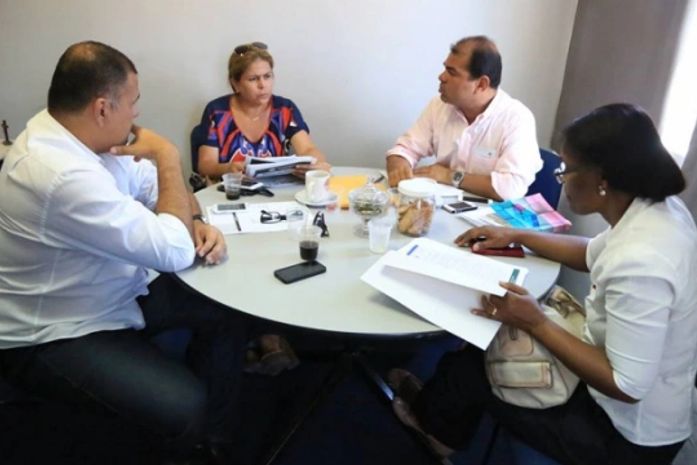Vereadores aprovam veto parcial do prefeito Rui Palmeira à LDO 2015