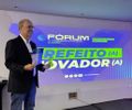 Ronaldo Lopes recebe prêmio Prefeito Inovador