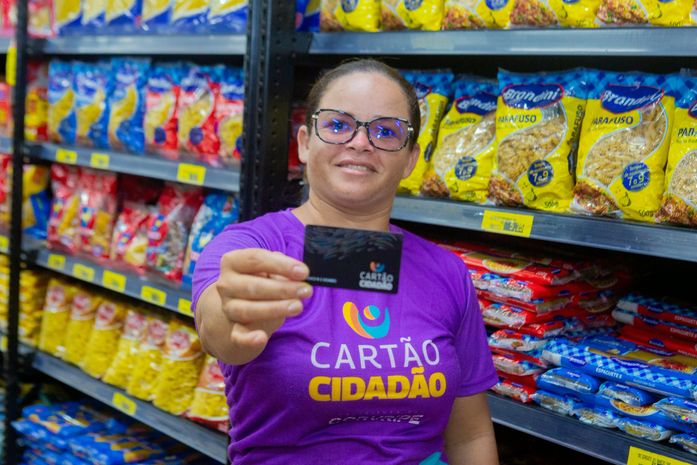 Prefeito Marcelo Beltrão comemora 3 anos do Cartão Cidadão com mais de R$ 8,5 milhões movimentados na economia de Coruripe
