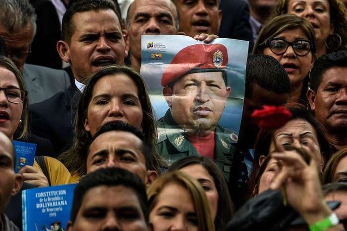 Cinco eventos inéditos que marcaram uma semana turbulenta na Venezuela