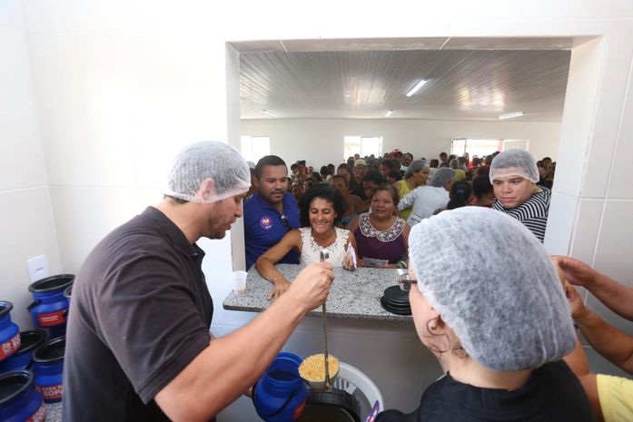 428 anos: Prefeito Cacau inaugura Casa da Sopa e dá ordem de serviço de Unidade de Saúde, no Recanto da Ilha