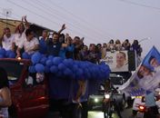 Ivana Toledo e Carlos da Educação fazem carreata histórica em Penedo 