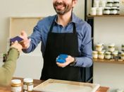 Entre o preconceito e a busca por renda, empreendedores LGBTQIAPN+ abrem caminhos em AL