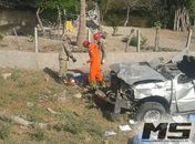 Caminhonete capota e condutor morre na AL 220