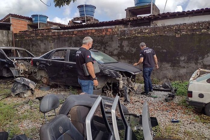 Operação prende duas pessoas por comercialização ilegal de peças em loja de veículos de Maceió