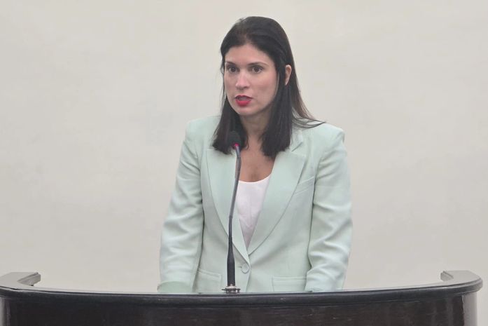 Carla Dantas homenageia Luiz Dantas e destaca seu legado na política alagoana