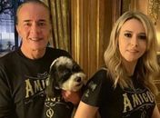 Chiquinho Scarpa implanta chip de GPS em namorada